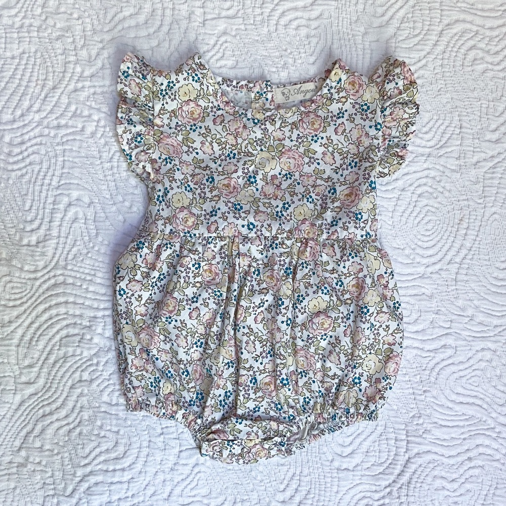 Angou Floral Ruffle Sleeve Baby Romper